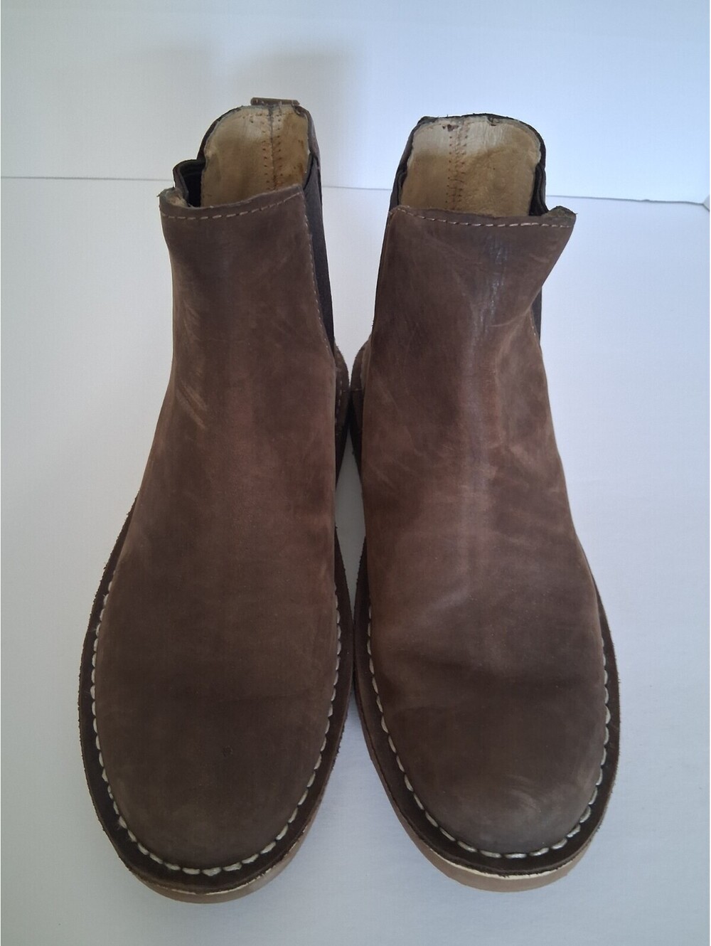 L.L.Bean Women’s 8.5 M Brown Leather Chelsea Ankle Boots Lug Sole Casual